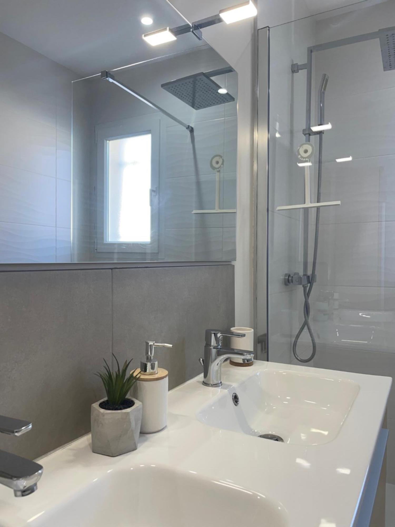 Magnifique Avec Piscine Extérieure Villa *